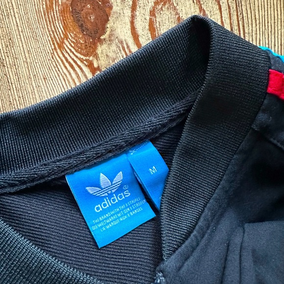 Adidas jacket - Picture 4 of 4